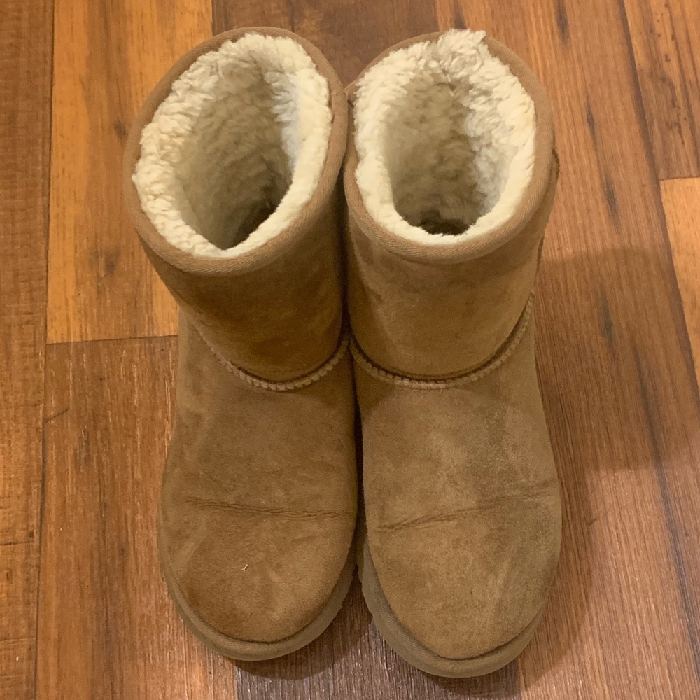*Solddd* Ugg Boots
